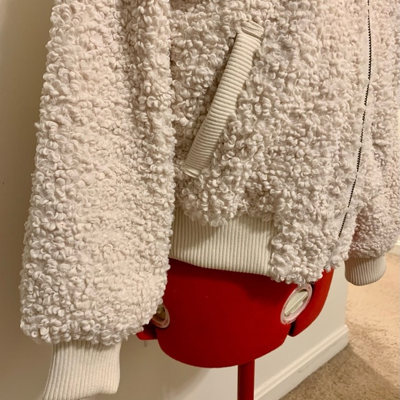 Universal Thread Faux Fur Bomber Jacket - Picture 2 of 6